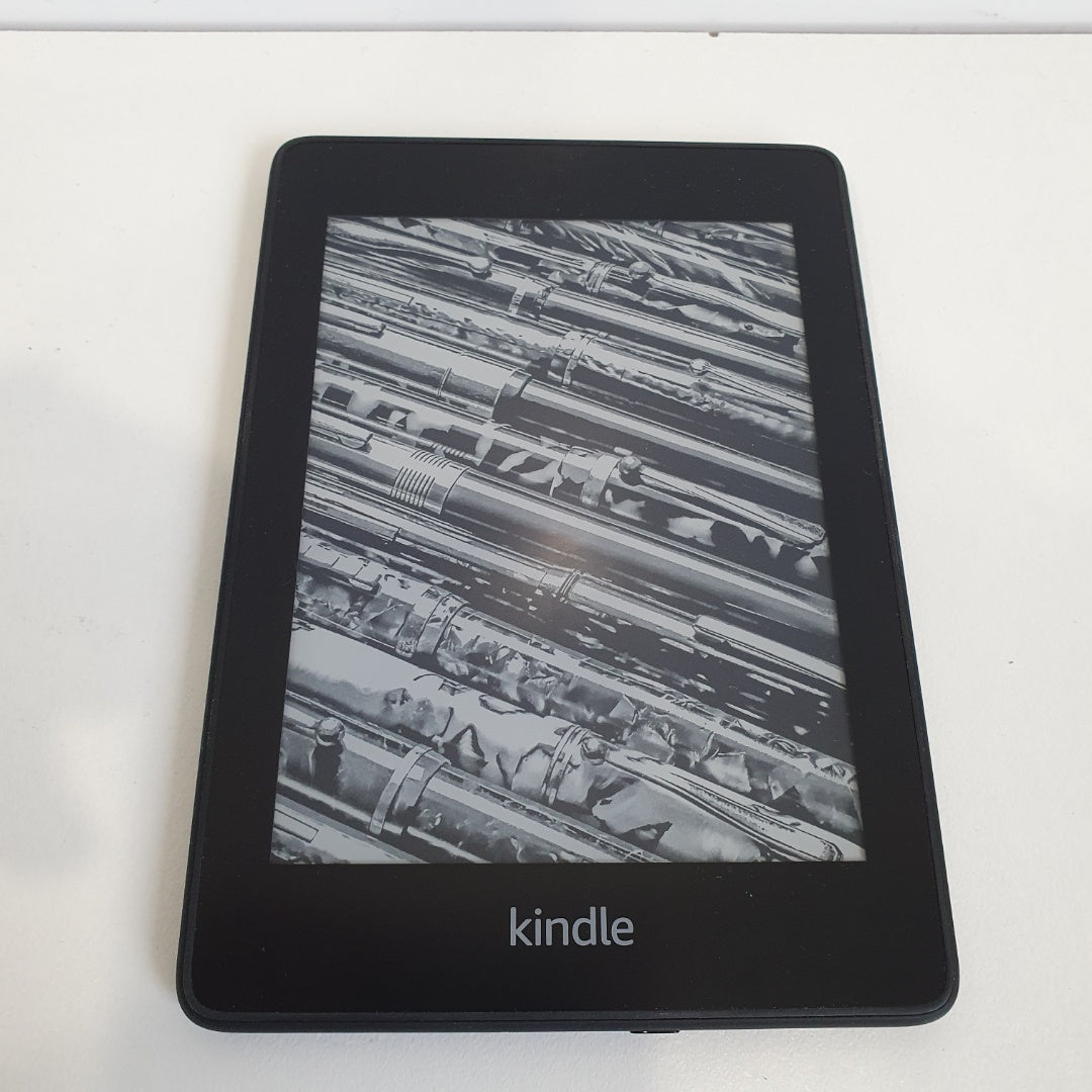 Amazon Kindle Paperwhite 8GB WiFi IPX 8 - Black - Used