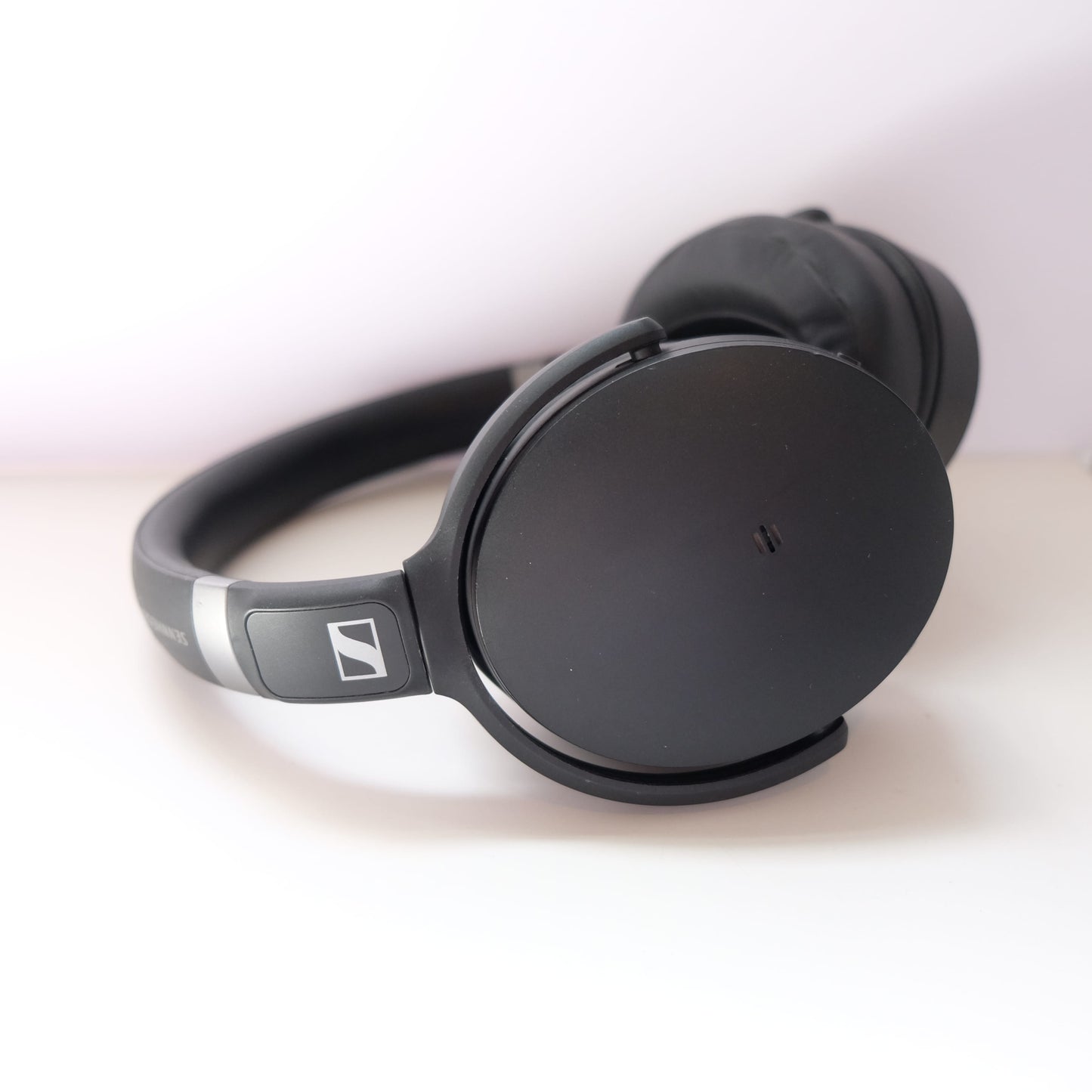 Sennheiser HD 450SE Over Ear Noise Cancelling Headphones