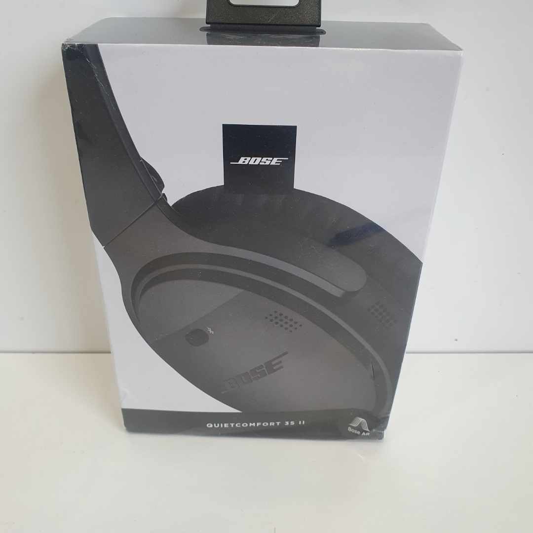Bose QuietComfort 35 II Wireless Over-Ear Headphones (Black)